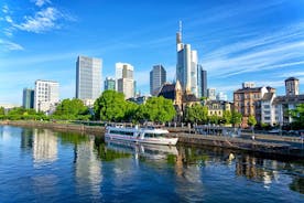 Frankfurt MAIN TOWER with Tickets, Guide and Old Town Tour