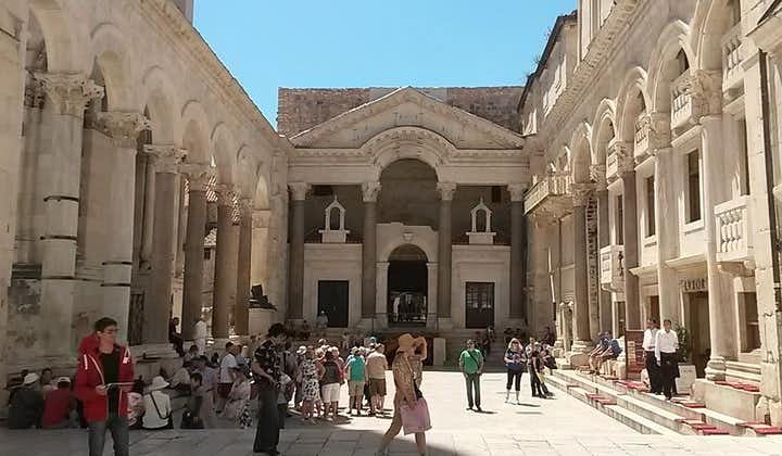  SPLIT-"Emperor's City for History Lovers"/PRIVATE Walking Tour+Cellars Museum 