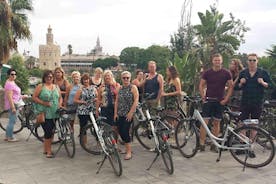 Tour guidato in bicicletta di 3 ore lungo i punti salienti di Siviglia