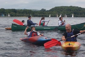 Kayak sull'acqua di Derwent