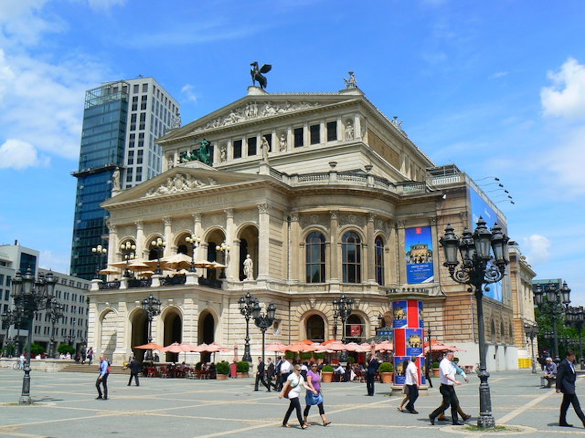 Старый оперный театр Франкфурт на Майне. Alte Oper Франкфурт. Франкфурт-на-Майне здание оперы. Старая опера Франкфурта / alte Oper Frankfurt.