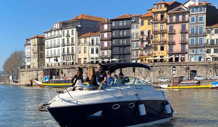 Private Verkostung im Douro (1 bis 6 Personen) auf einer Yacht nur für Sie