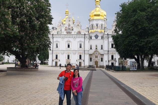 Kyiv Combo: Private Sightseeing-Tour und Besuch von Kyiv Pechersk Lavra