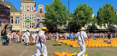 Tour langs de kaasmarkt en stadstour door Alkmaar met kleine groep