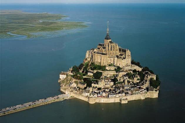 Excursion privée d'une journée au Mont-Saint-Michel au départ de Paris