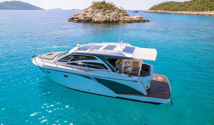 Private Full-Day Kas Yatch Boat Tour with Lunch