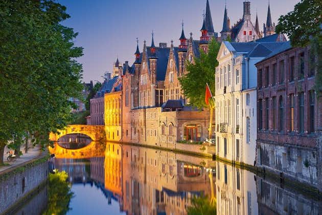 Tour privato di un'intera giornata da Amsterdam a Bruges con prelievo dall'hotel