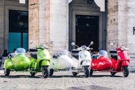Vespa Sidecar Tour Roomassa Cappuccinon kanssa
