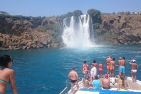 Excursão de barco de meio dia às cachoeiras de Antalya saindo de Belek