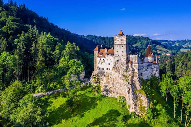 Excursão de dia inteiro pela Transilvânia e pelo Castelo do Drácula, saindo de Bucareste