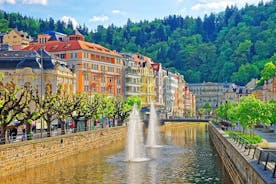 Transfert privé aller simple de Karlovy Vary à Český Krumlov