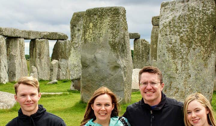 Private Tour to Stonehenge & Salisbury from Southampton
