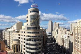 Architecture tour Gran Vía from its best rooftops 20thC
