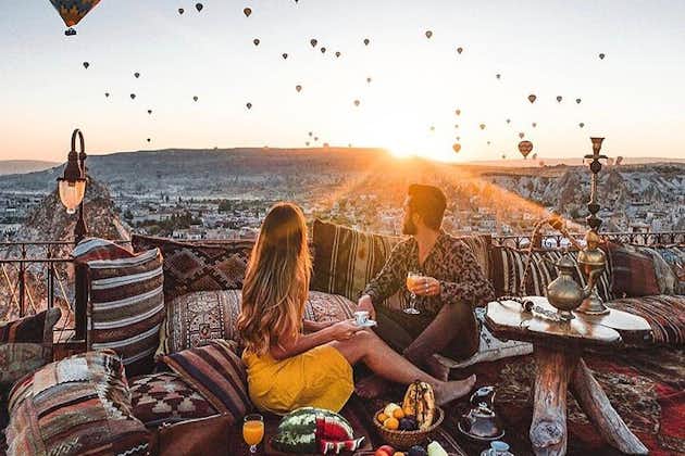 2 jours - Visite de la Cappadoce au départ d'Istanbul avec vol en montgolfière en option