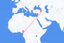 Vluchten van Douala, Kameroen naar Mardin, Turkije