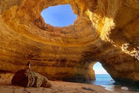 Benagil 카약 가이드 투어 비밀 해변과 동굴 2시간