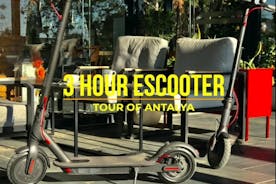 Passeio de scooter elétrico em Antália