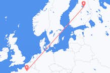 芬兰出发地 卡亚尼飞往芬兰目的地 巴黎的航班