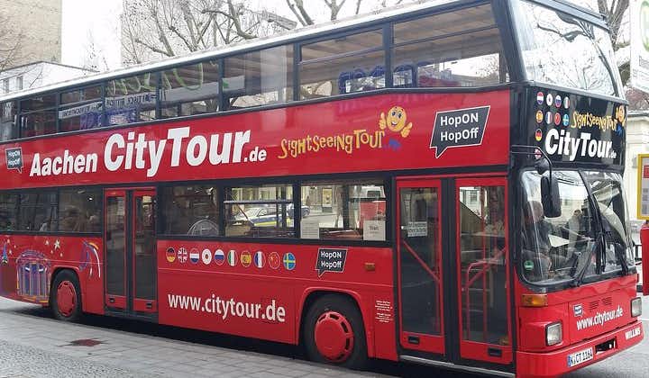 乘坐双层巴士的亚琛城市游