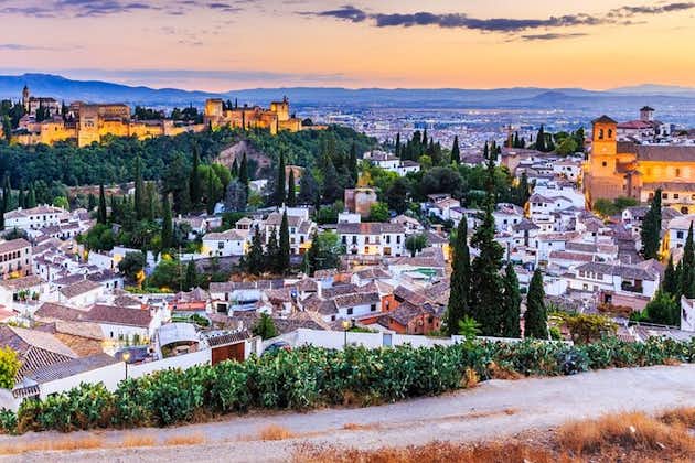 Descubre el barrio del Albaicin y sus monumentos andalusies