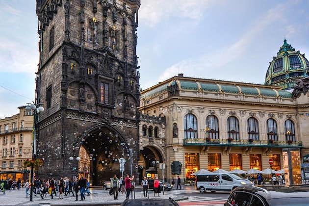 Guide touristique privé de Prague avec un local: démarrez votre voyage, personnalisé 