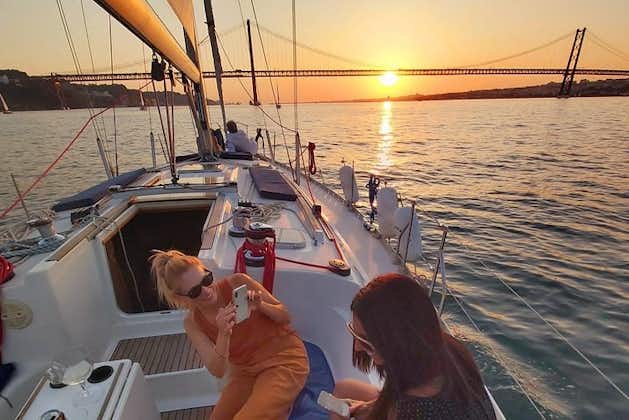 Excursion privée en bateau à l'heure d'or - Meilleure croisière exclusive au coucher du soleil !