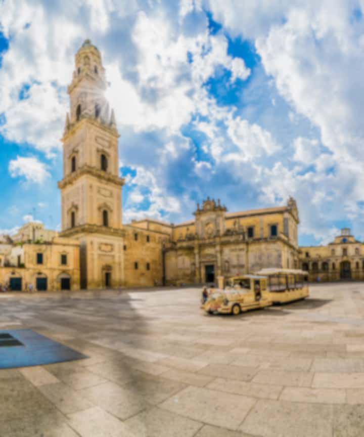 Vespa, scooter & moped tours in Lecce, Italy