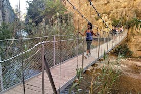 Chulilla-vandring till de hängande broarna från Valencia