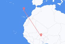 Vluchten van Ouagadougou naar Porto Santo