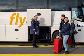 Island: Lufthavnstransport mellem Keflavik Lufthavn og Reykjavik Hotels