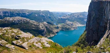 Stavanger: Fosser, Grotter og Rocktur ved sjøen