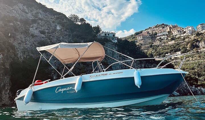Amalfitan coast boat rent no license or with skipper